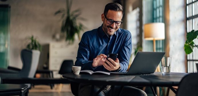 Endesa se alía con Disa para ofrecer ahorro en combustible a través de su programa de fidelización