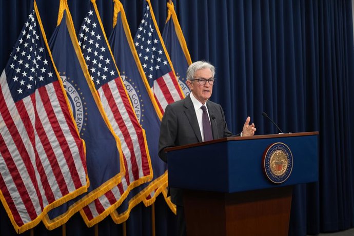 WASHINGTON, 30 de julho de 2025 -- O presidente do Federal Reserve dos EUA, Jerome Powell, participa de uma coletiva de imprensa em Washington, D.C., Estados Unidos, em 30 de julho de 2025. Na quarta-feira, o Federal Reserve dos EUA manteve inalterada a f