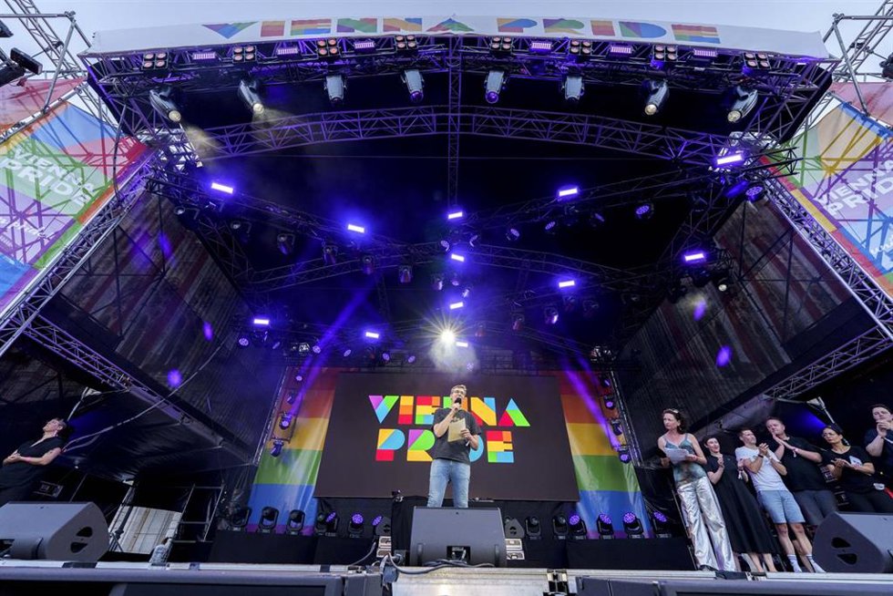 Archivo - El alcalde de Budapest, Gergely Karacsony, participa en el Orgullo de Viene (archivo).