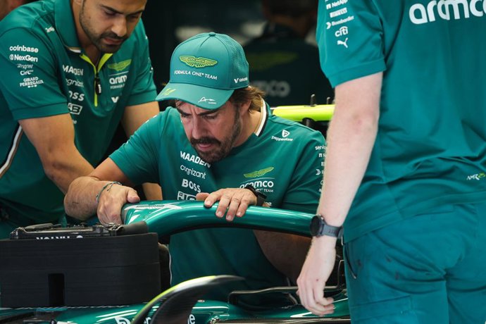 ALONSO Fernando (spa), Aston Martin F1 Team AMR25, retrato durante o Grande Prêmio da Hungria Lenovo de Fórmula 1 de 2025, 14ª etapa do Campeonato Mundial de Fórmula 1 da FIA de 2025, de 1º a 3 de agosto de 2025, no Hungaroring, em Mogyorod, Hungria - Fot