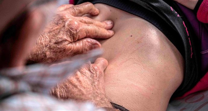 Un documental rescata la memoria de curanderas y santiguadoras en Canarias a raíz de sus testimonios