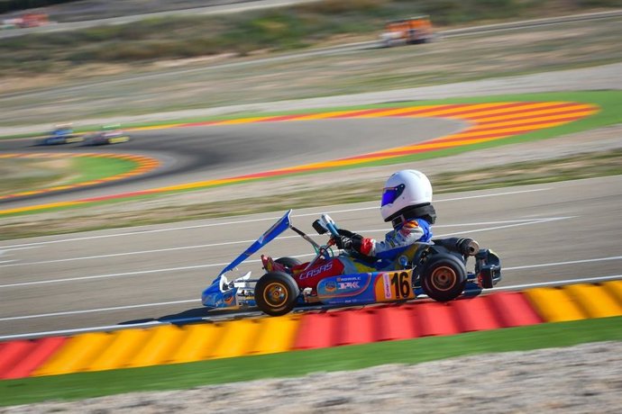 Los menores de edad podrán participar si se registran con los datos de su tutor legal.