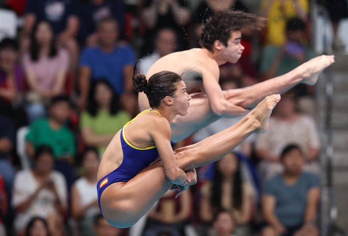 Valeria Antolino y Jorge Rodríguez en la competición mixta de saltos de los Mundiales de Singapur