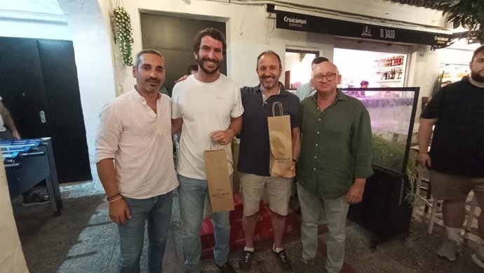 El Ayuntamiento de El Puerto celebra el V Torneo de Pádel Edición Nocturna FreeWill Vistahermosa.