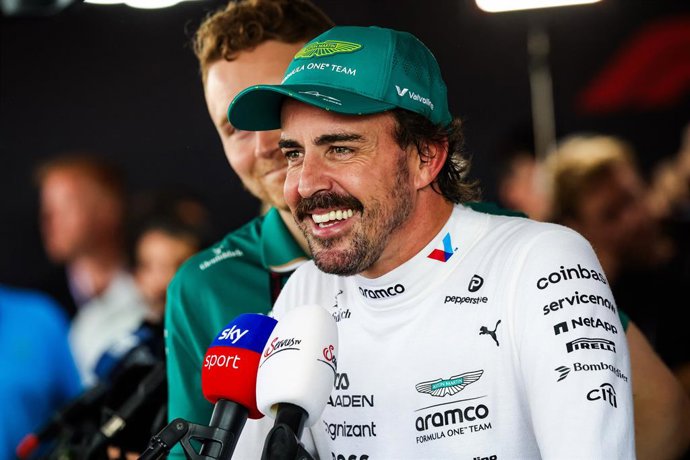 ALONSO Fernando (spa), Aston Martin F1 Team AMR25, retrato durante o Grande Prêmio da Hungria Lenovo de Fórmula 1 de 2025, 14ª etapa do Campeonato Mundial de Fórmula 1 da FIA de 2025, de 1º a 3 de agosto de 2025, no Hungaroring, em Mogyorod, Hungria - Fot