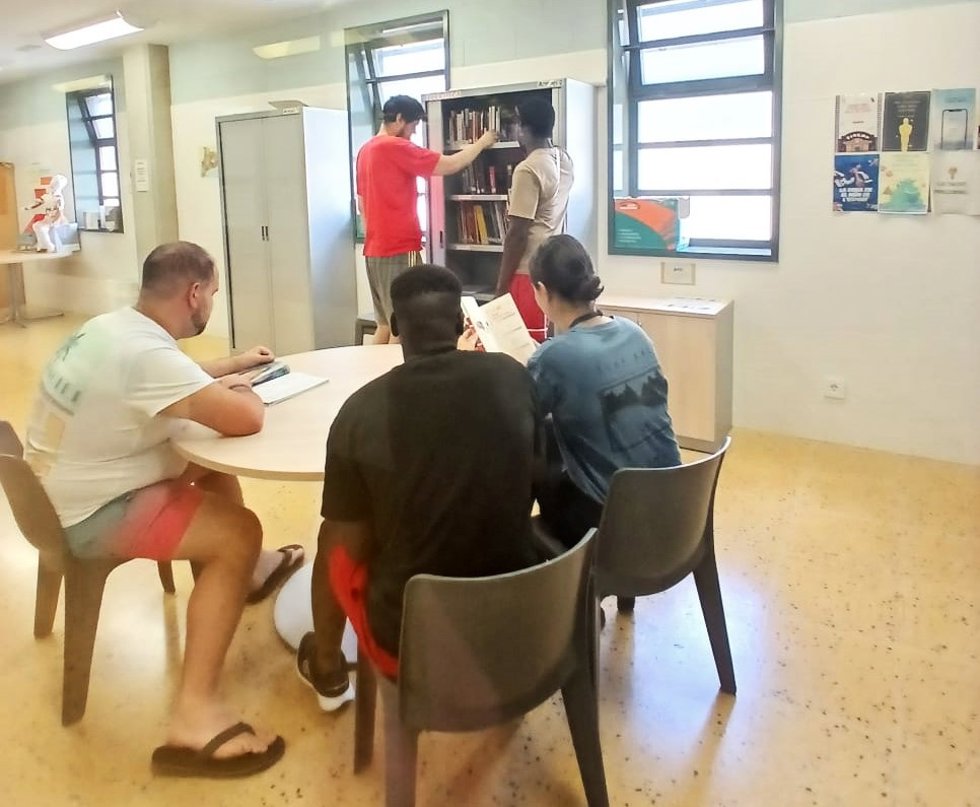 Punto de lectura de la UIC de Puig de les Basses.