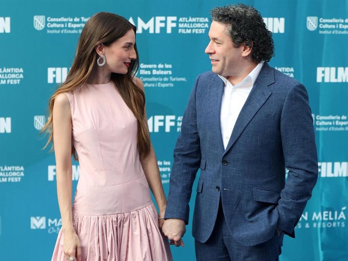 María Valverde y Gustavo Dudamel asisten a la clausura de la 15ª edición del “Atlàntida Mallorca Film Fest 2025”