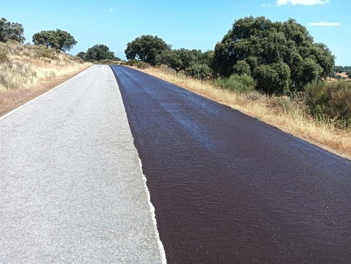 Obras de rehabilitación en la carretera CC-406