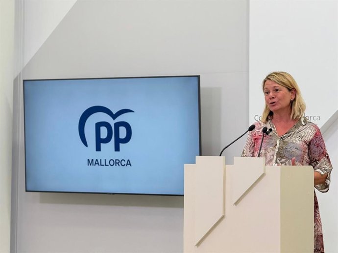 La portavoz del PP en el Consell de Mallorca, Núria Riera.