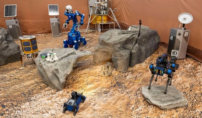 Surface Avatar: equipe de robôs pronta para a ação