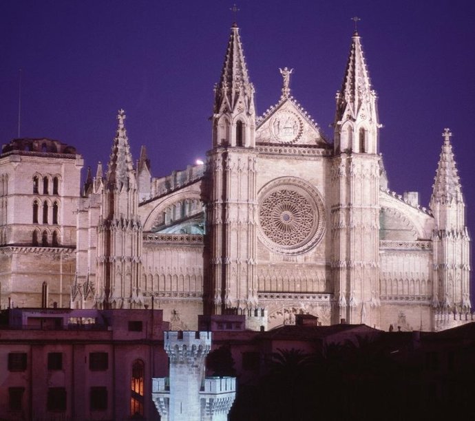 Catedrales con historia: ocho joyas arquitectónicas que albergan las Islas Baleares