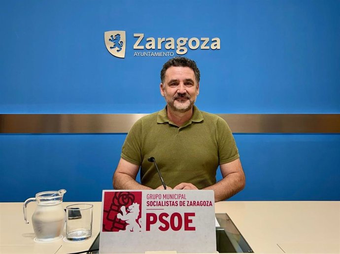 El portavoz del Políticas Sociales del PSOE en el Ayuntamiento de Zaragoza, Paco Galán.