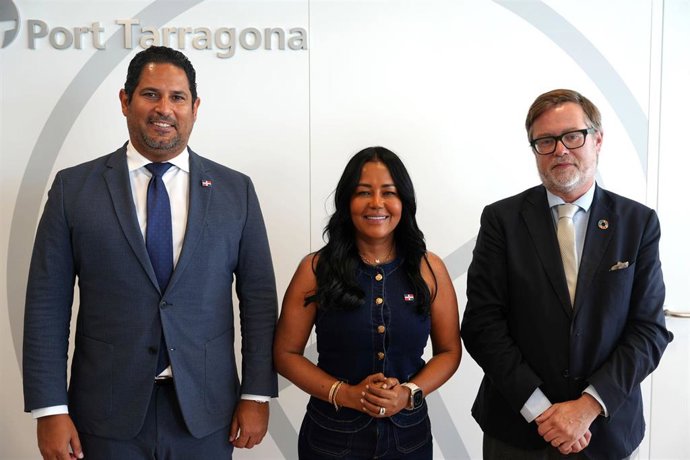 El Port de Tarragona y una delegación de República Dominicana exploran oportunidades de negocio