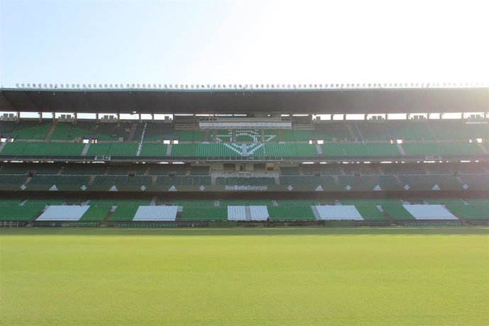 Grada de Preferencia del Estadio Benito Villamarín, que será demolida próximamente.