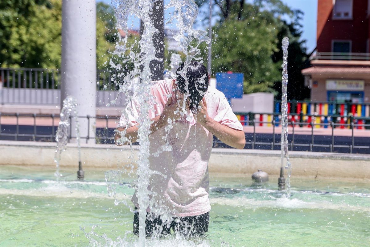 La Aemet activa este martes el aviso naranja en toda la región por temperaturas que rozarán los 40ºC