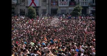 Celedón clama contra el "genocidio" en Gaza y la violencia machista en el inicio de las fiestas de Vitoria-Gasteiz