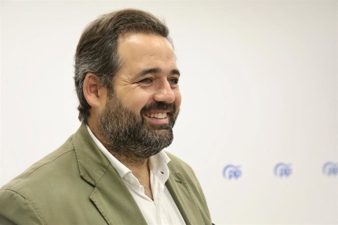 El presidente del PP de Castilla-La Mancha, Paco Núñez, en entrevista con Europa Press