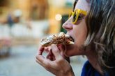 Foto: Reducir el consumo de alimentos ultraprocesados ayuda a mantener un peso saludable a largo plazo, según estudio