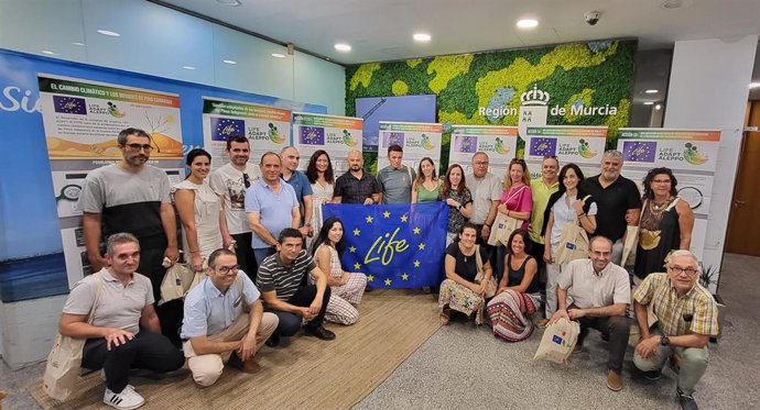 Asistentes a la jornada 'Preparando los pinares murcianos para el futuro: herramientas de gestión forestal adaptativa desarrolladas en el marco del proyecto LIFE ADAPT-ALEPPO'