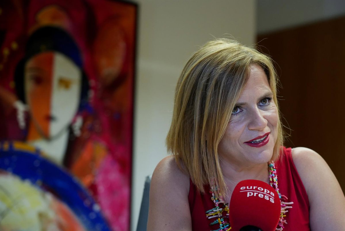 Bernabé se postula como  la alcaldesa que más se parece a València :  Puedo representar a la inmensa mayoría 