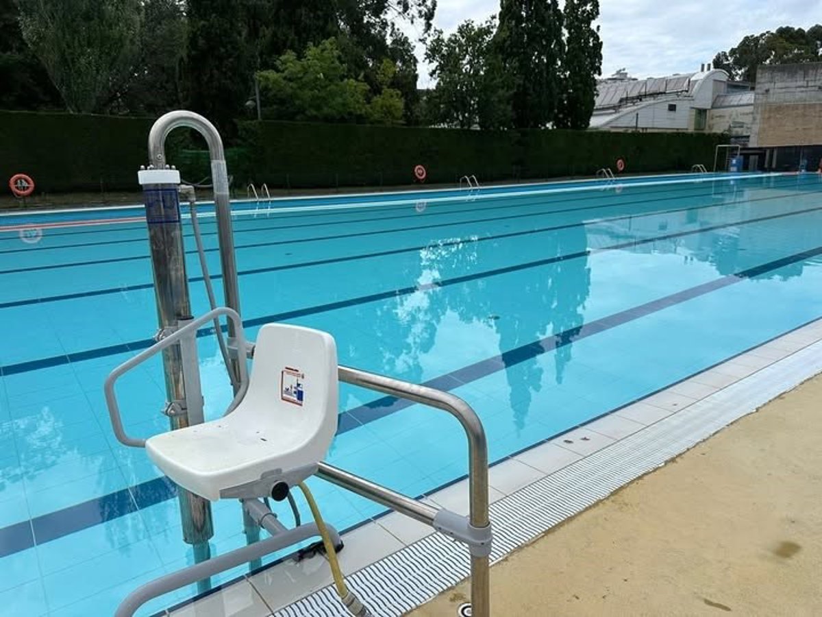 Astillero reabre la piscina olímpica de La Cantábrica tras confirmar que el agua es apta para el baño