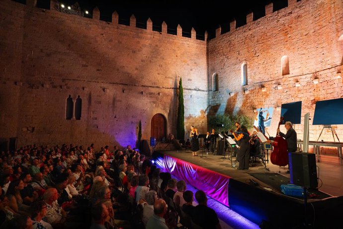 El Festival Internacional de Música Antiga i Barroca de Peníscola concluye su 30ª edición con 2.400 espectadores