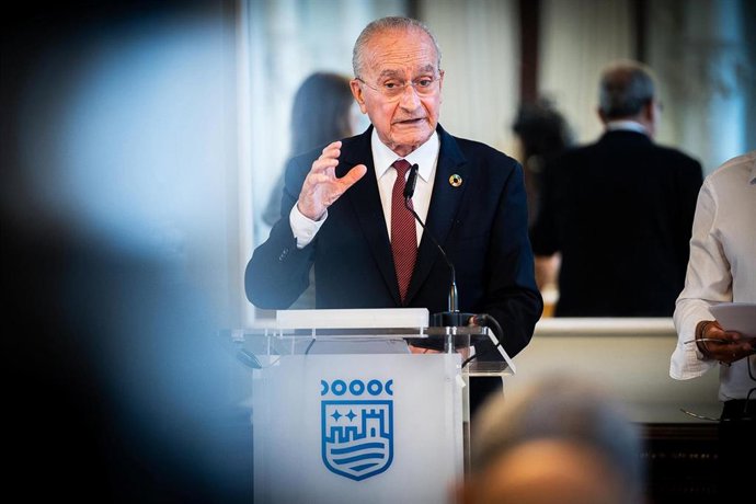 El alcalde de Málaga, Francisco de la Torre, en rueda de prensa