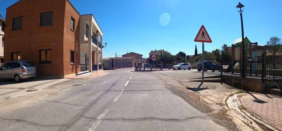 El Gobierno de La Rioja adjudica las obras de refuerzo de firme de la carretera LR-327 entre Cañas y las inmediaciones de Manzanares de Rioja