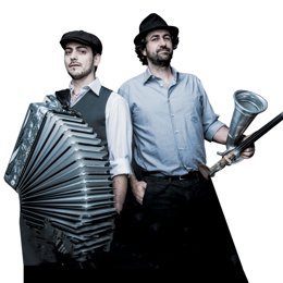 Obra 'Fetén Fetén', siluetas.