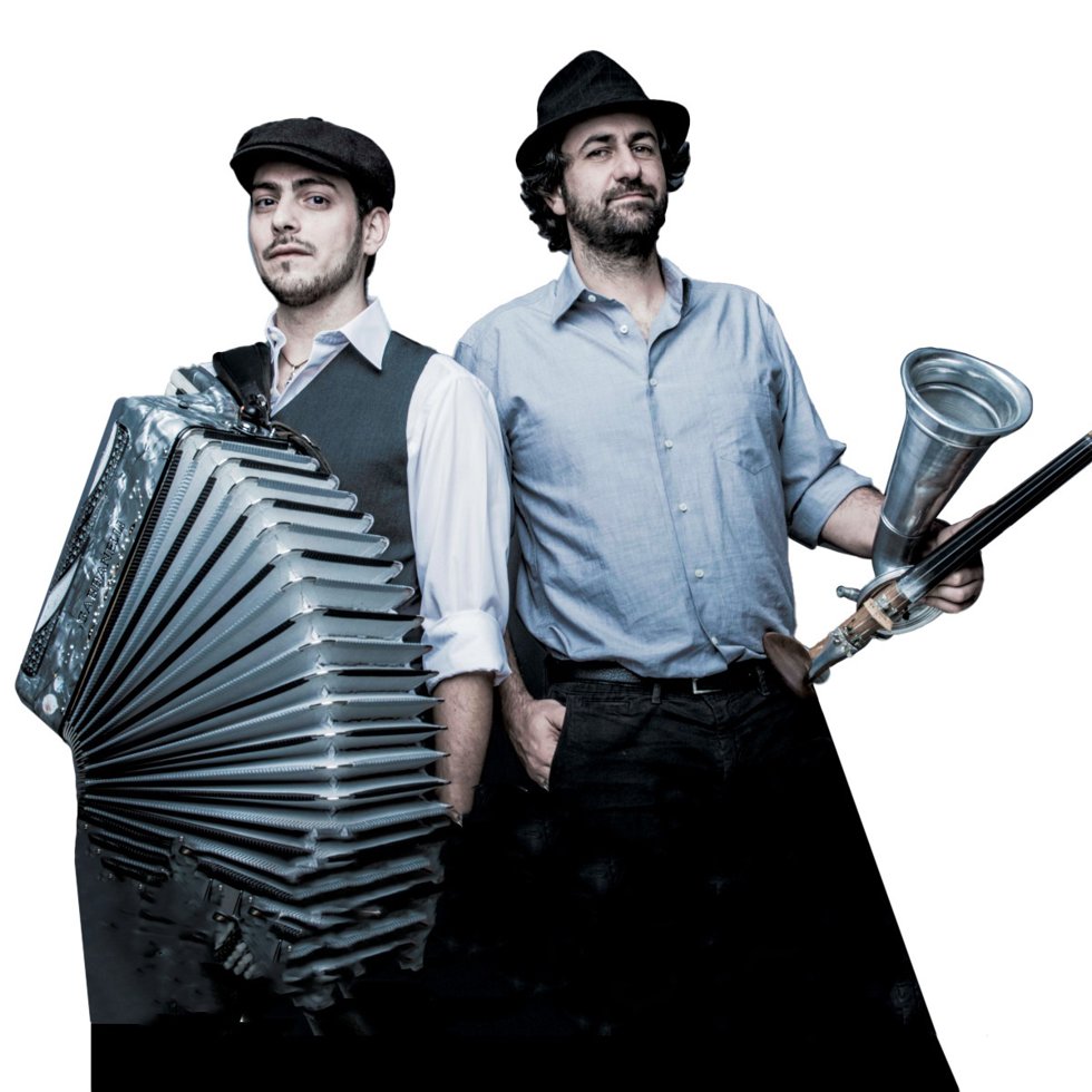 Obra 'Fetén Fetén', siluetas.