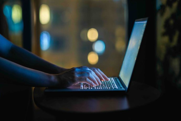 Imagem de um laptop.