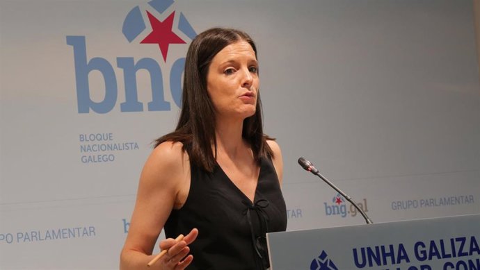 La viceportavoz parlamentaria del BNG Olalla Rodil en rueda de prensa.