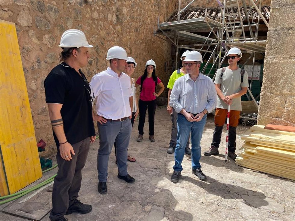 Visita a las obras en el Castillo de Cazorla