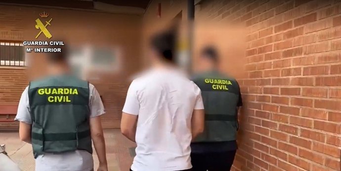 Detenidas dos personas en La Rioja y Soria por grabar y difundir imágenes de contenido sexual de 27 víctimas