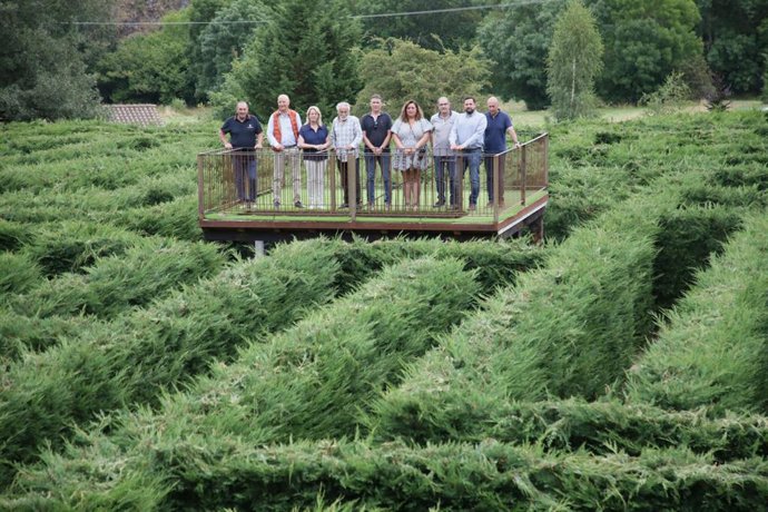 Autoridades en el laberinto de Riaño