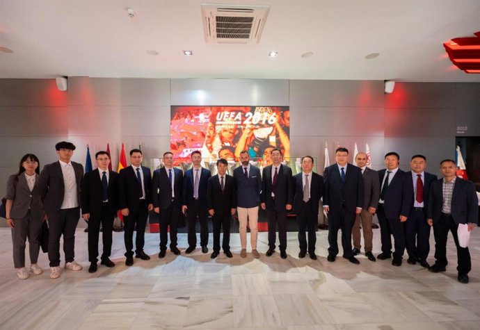 El Sevilla FC promocionará el fútbol en China