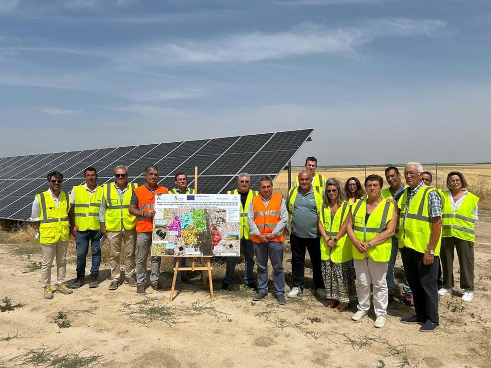 Junta y Comunidad de Regantes del Río Adaja invierten 1,3 millones para reducir el consumo de su sistema de riego