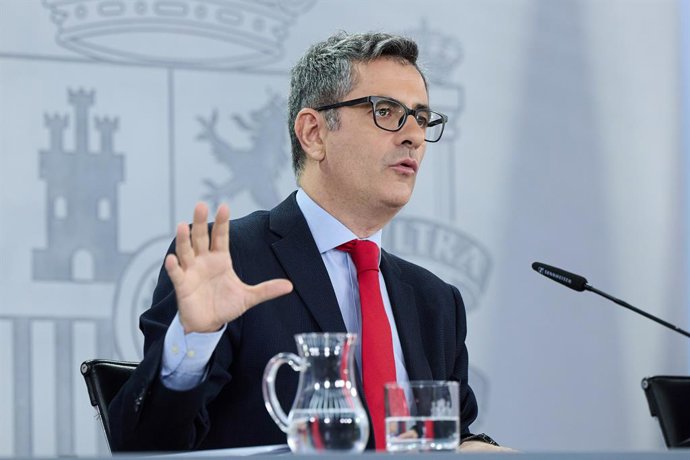 El ministro de la Presidencia, Félix Bolaños, durante una rueda de prensa tras el Consejo de Ministros, en el Palacio de la Moncloa, a 22 de julio de 2025, en Madrid (España). El Consejo de Ministros aprobará este martes 22 de julio una nueva declaración 