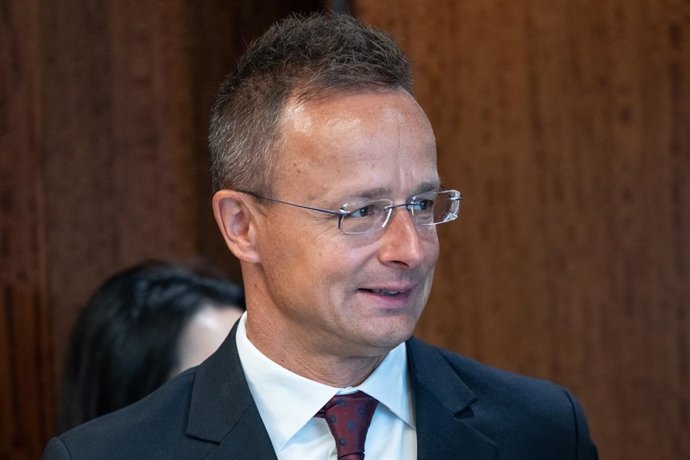 23 de julho de 2025, Nova York, Nova York, Estados Unidos: Peter Szijjarto, Ministro das Relações Exteriores e do Comércio da Hungria, reúne-se com o Secretário-Geral Antonio Guterres na sede das Nações Unidas em Nova York, em 23 de julho de 2025