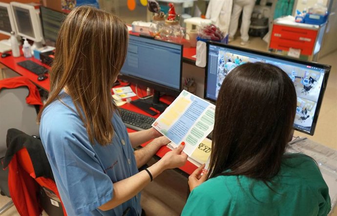 'Diario De La UCI' En La Unidad De Cuidados Intensivos Pediátricos De La Arrixaca