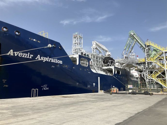 Axpo completa el primer abastecimiento de bioGNL de barco a barco de España en el transporte marítimo