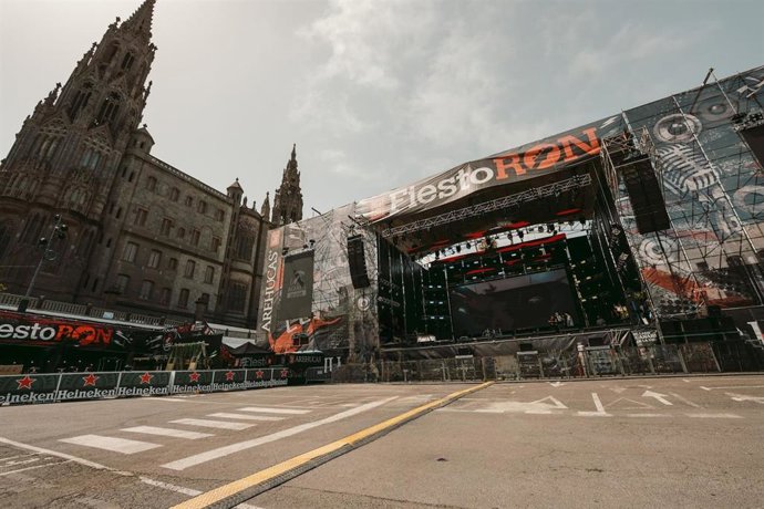 Escenario del FiestoRon en Arucas (Gran Canaria)
