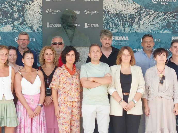 El coordinador general de IU de Asturias, Ovidio Zapico, durante la visita de su formación política a la 68 Feria Internacional de Muestras de Asturias (Fidma), en el recinto ferial gijonés 'Luis Adaro.