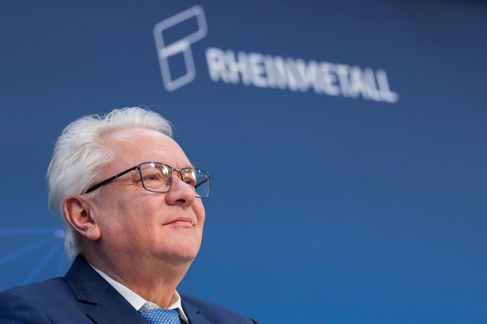 Archivo - 12 March 2025, North Rhine-Westphalia, Duesseldorf: Armin Papperger, Chairman of the Executive Board of Rheinmetall AG, reacts ahead of the company's annual press conference at its headquarters. Photo: Rolf Vennenbernd/dpa