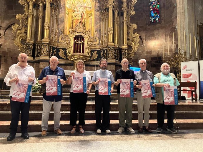 Representantes del Bisbat de Mallorca y del Consell insular presentan el programa de la Assumpció 2025.