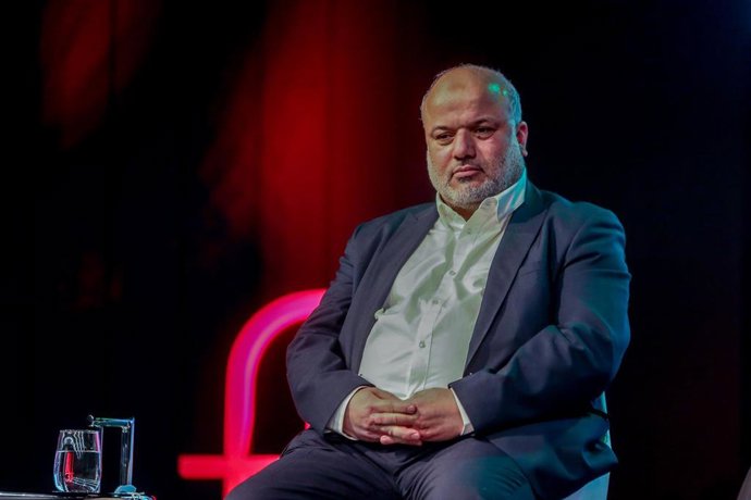 Archivo - El secretario de la Comisión Islámica de España, Mohamed Ajana, durante una reunión con los líderes religiosos de España en el Auditorio de la Fundación Pablo VI, a 13 de diciembre de 2021, en Madrid, (España). 