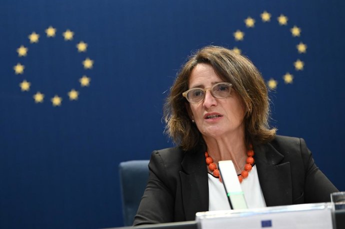 14 July 2025, China, Beijing: Teresa Ribera, EU Commissioner for Competition Policy and Green Transition and Vice-President of the Commission, speaks to journalists during a press conference in Beijing. Ribera spent two days in Beijing discussing the envi