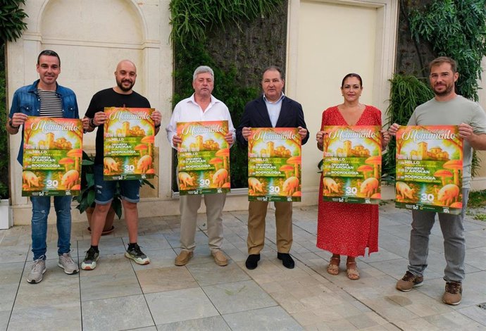 Presentación del  Festival del Monumento de Castaño del Robledo (Huelva).