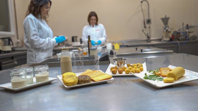 Trabajadoras de Ainia