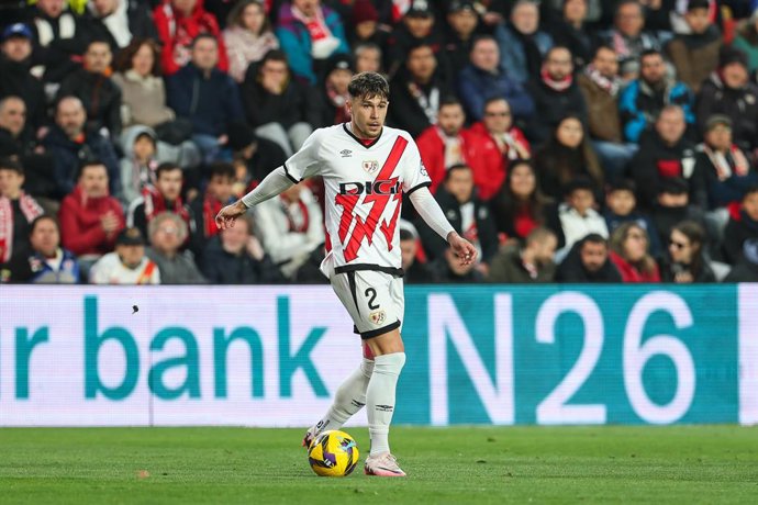 Archivo - Andrei Ratiu of Rayo Vallecano in action during the Spanish league, LaLiga EA Sports, football match played between Rayo Vallecano and Real Sociedad at Estadio de Vallecas on March 16, 2025, in Madrid, Spain.